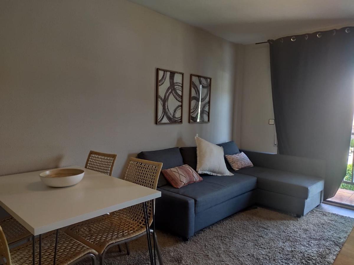 Apartamento D'Ousseau ฮากา ภายนอก รูปภาพ