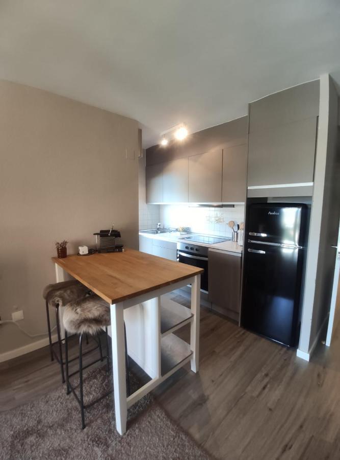 Apartamento D'Ousseau ฮากา ภายนอก รูปภาพ